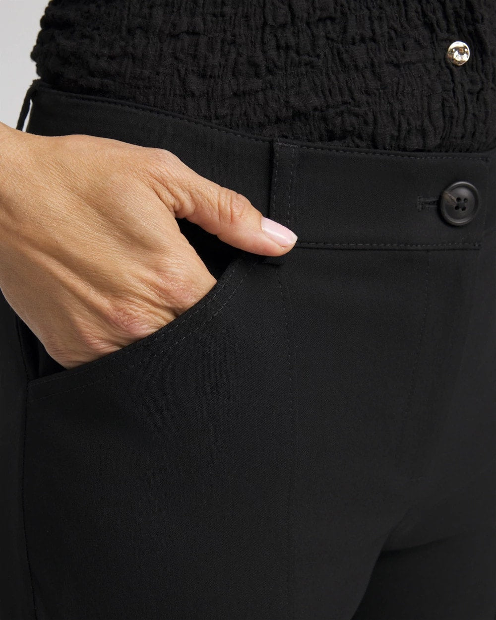 Chico's Women | Emme Straight Ankle Pants BLACK