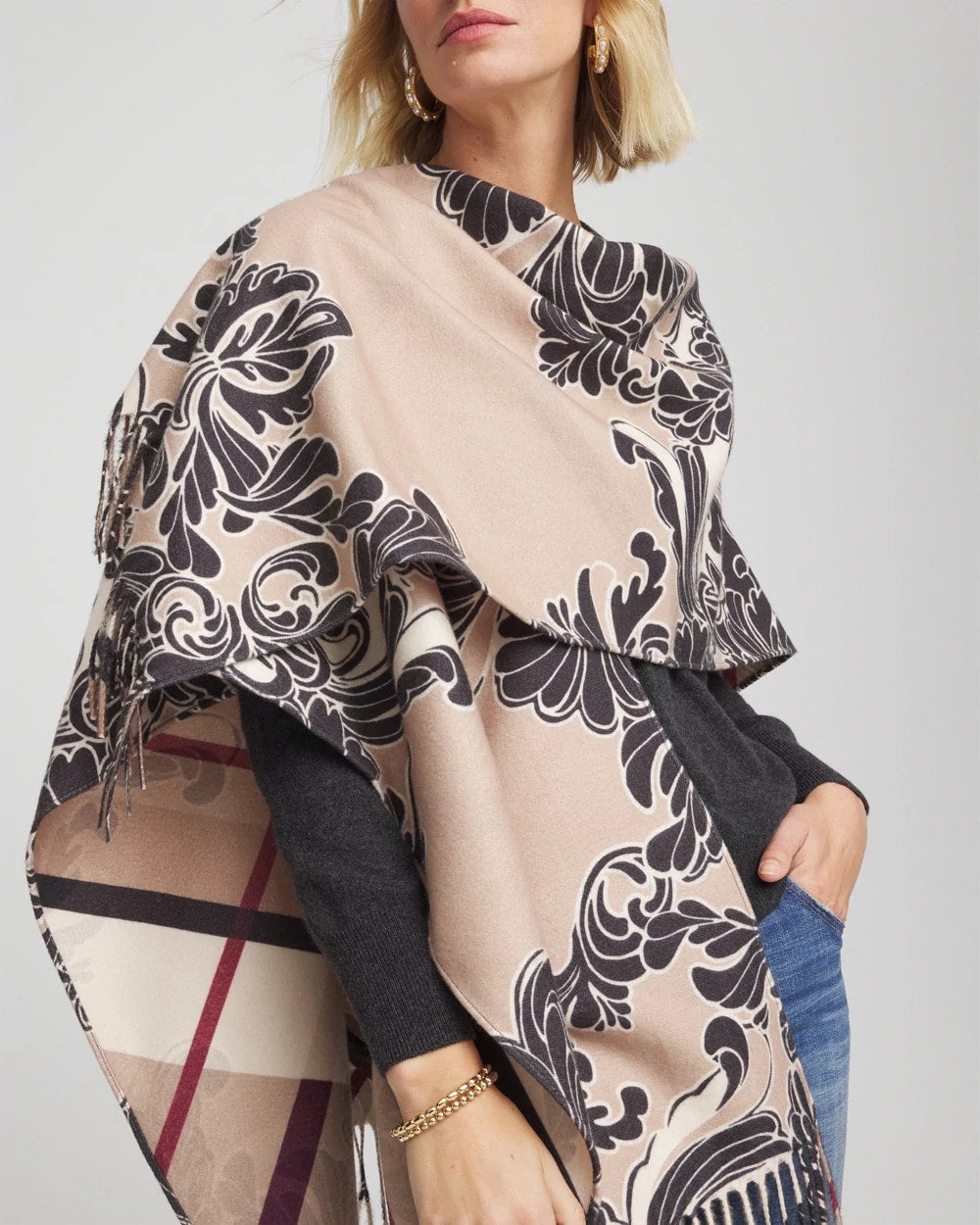 Chico's Women | Reversible Printed Fringe Ruana CHAMPAGNE FIZZ