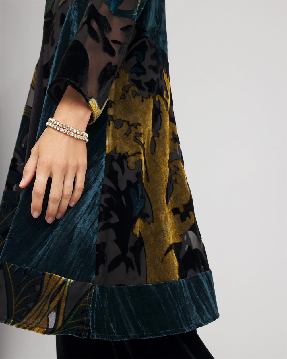 Chico's Women | Travelers™ Collection Floral Burnout Kimono Jacket TEAL SHADOW