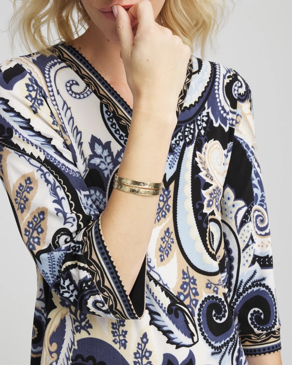 Chico's Women | Travelers™ Paisley V-Neck Tunic CANYON BLUE