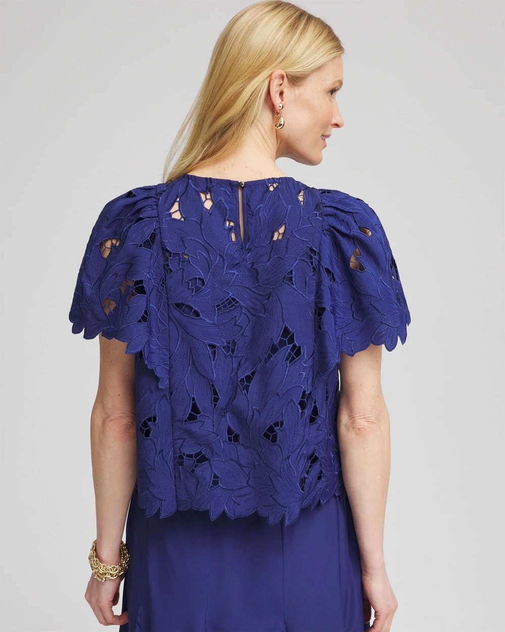 Chico's Women | Lace Detail Flutter Sleeve Top BLUE CASA