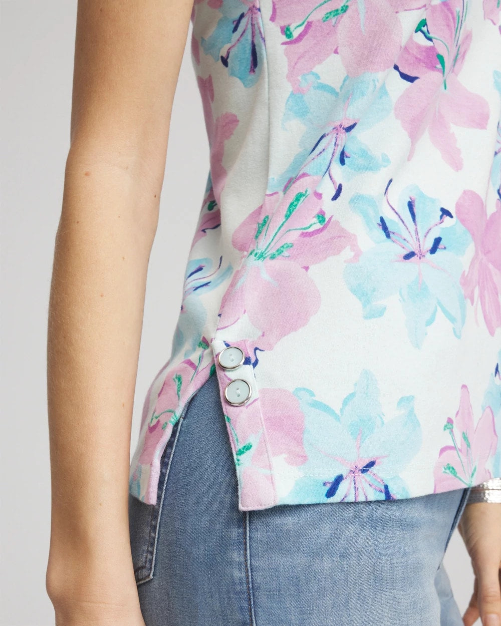 Chico's Women | Floral Sleeveless V-Neck Tank PARADISO BLUE