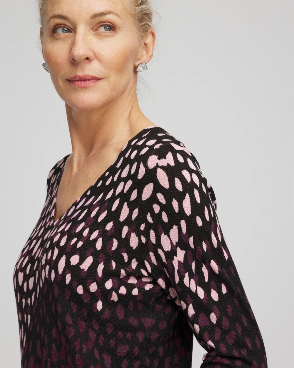 Chico's Women | Ella Printed V-Neck Sweater BLACK