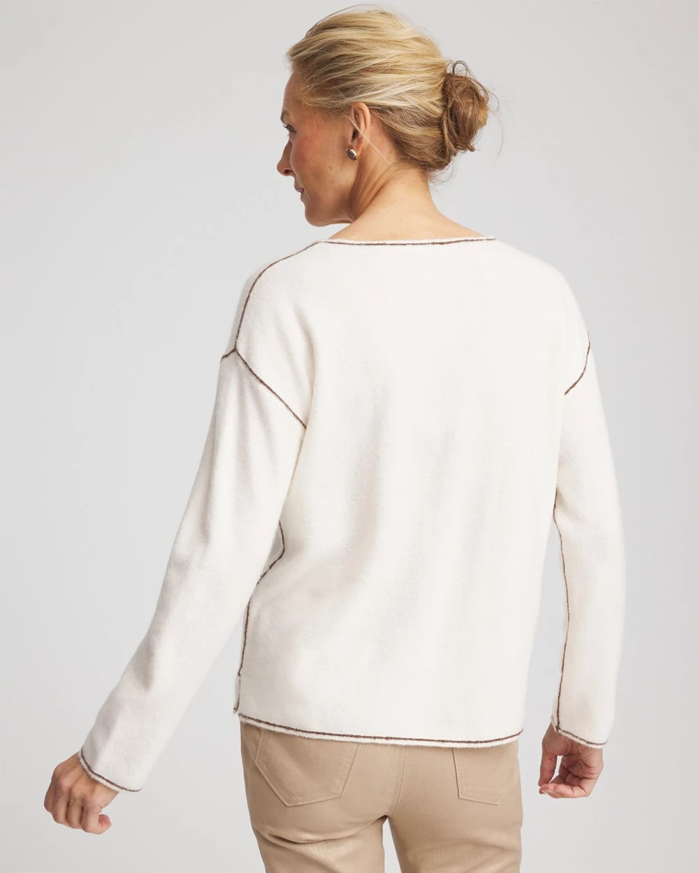 Chico's Women | Contrast Stitch V-Neck Sweater ENGLISH CREAM