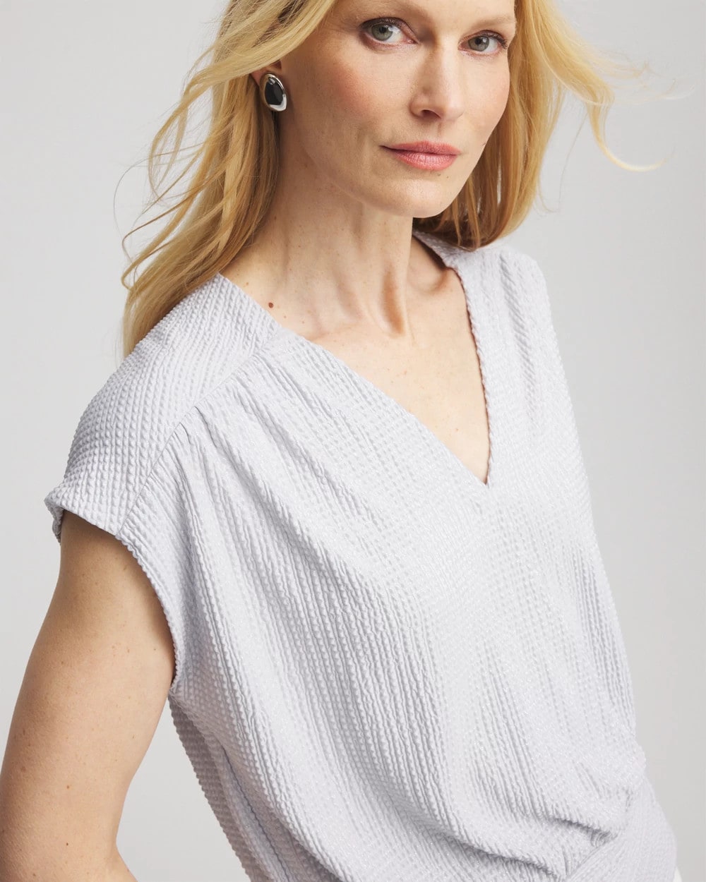 Chico's Women | Foiled Knit Banded Bottom Top DOVE GRAY