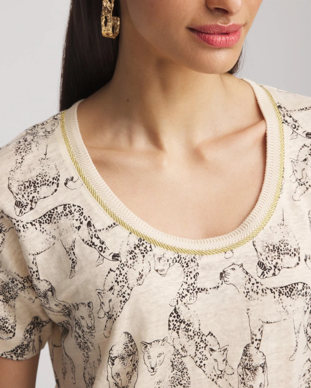 Chico's Women | Panther Sweater-Trim Linen Tee GLISTENING SAND