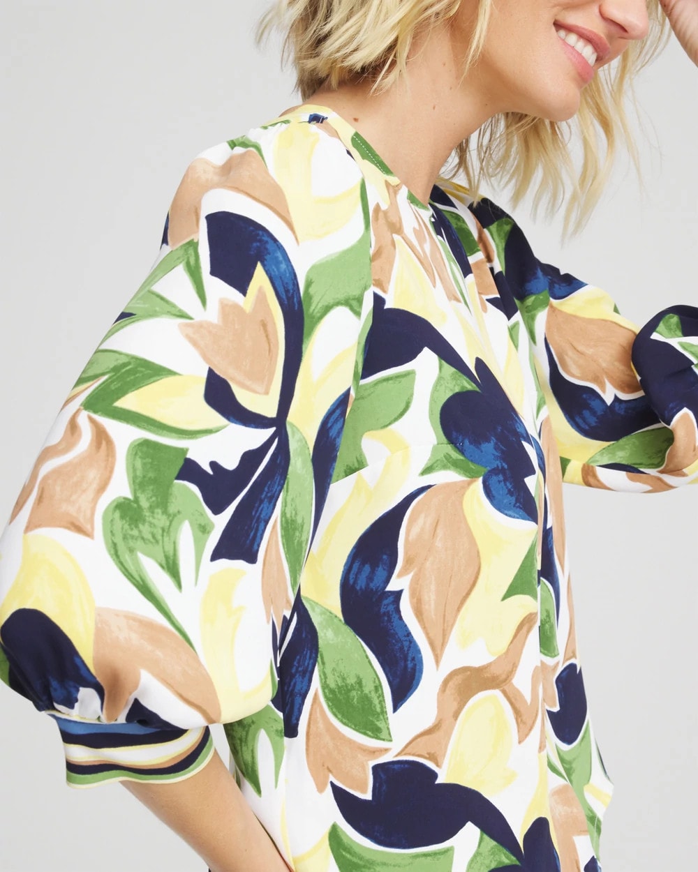 Chico's Women | Mod Blooms Matte Satin Pullover PANNA COTTA
