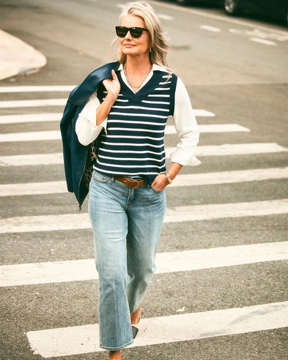 Chico's Women | Girlfriend Straight Ankle Jeans AZZURRO INDIGO