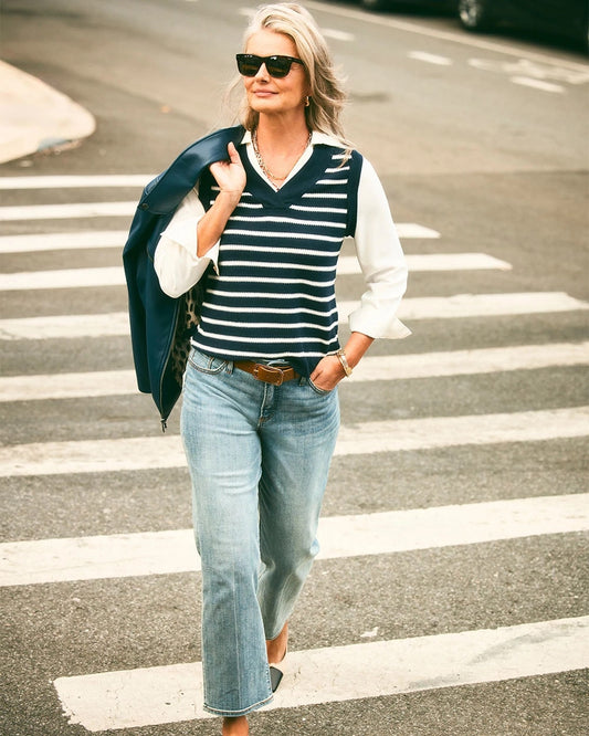 Chico's Women | Girlfriend Straight Ankle Jeans AZZURRO INDIGO