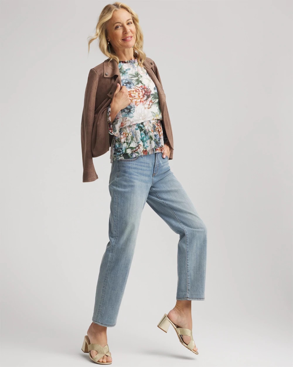 Chico's Women | Girlfriend Straight Ankle Jeans AZZURRO INDIGO