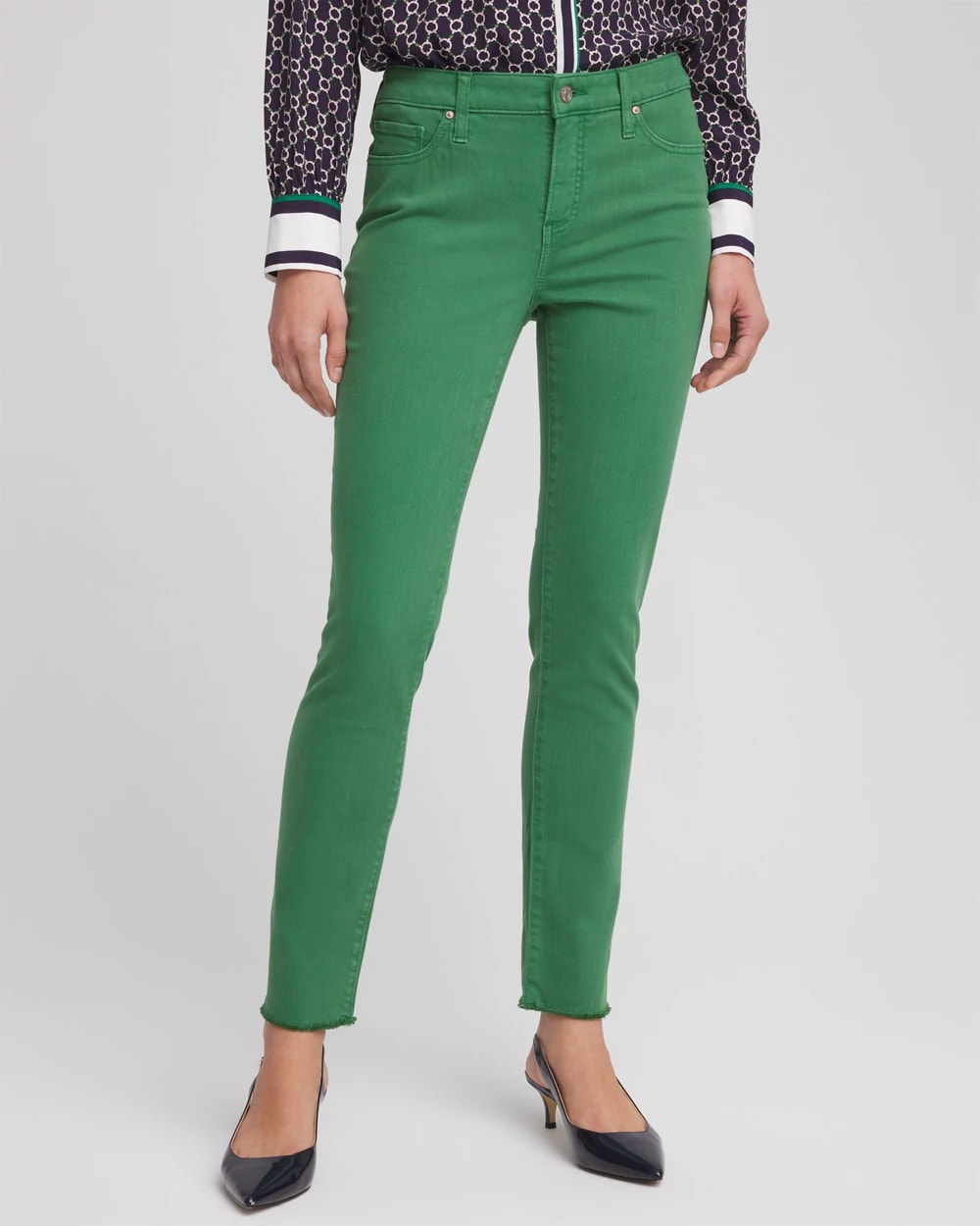 Chico's Women | Girlfriend Fray Hem Ankle Jeans JARDIN GREEN