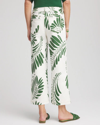 Chico's Women | Palm-Frond-Motif Pull-On Wide-Leg Cropped Jeans ECRU