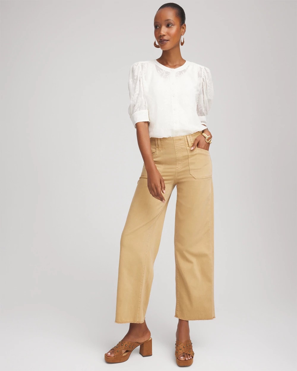Chico's Women | Neutral Pull-On Cropped Wide-Leg Frayed Jeans CAFE AROMA