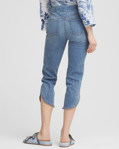 Chico's Women | Pull-On Dolphin-Hemmed Capri Jeans HELENA INDIGO