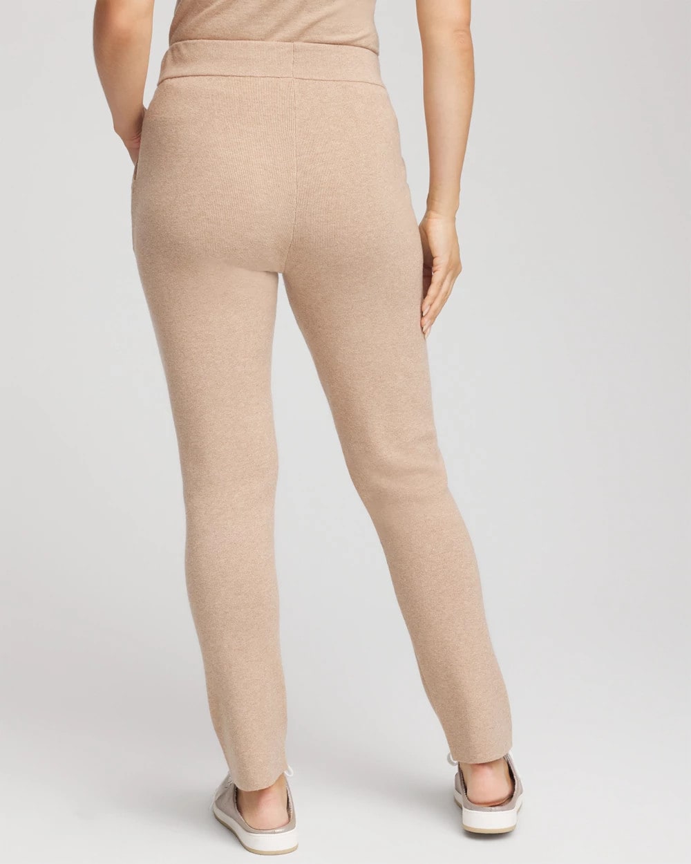 Chico's Women | Zenergy® Luxe Tapered Ankle Pants CHAMPAGNE FIZZ