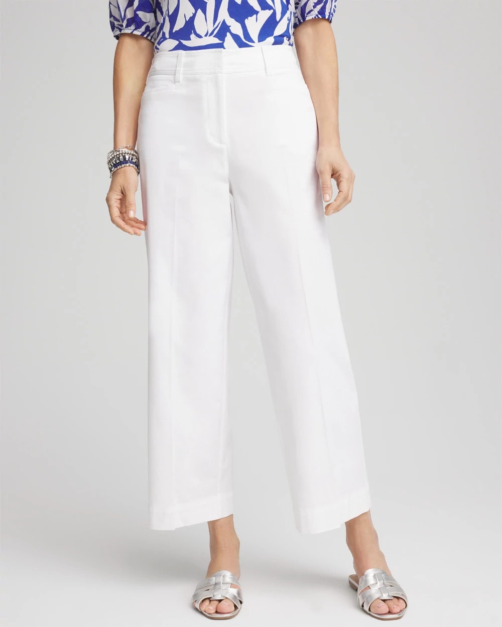 Chico's Women | Lightweight Relaxed Straight Cropped Pants ALABASTER