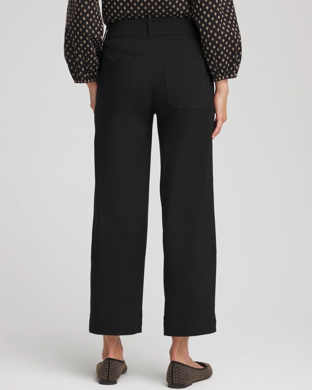 Chico's Women | Emme Four Pocket Straight Cropped Pants BLACK