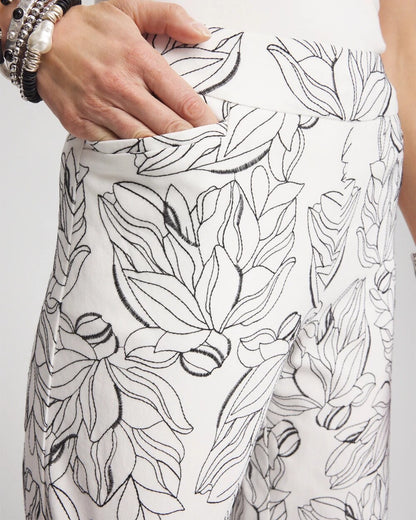 Chico's Women | Brigitte™ Floral Embroidered Wide-Leg Cropped Pants ECRU
