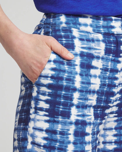 Chico's Women | Tie-Dye Linen Cropped Pants BLUE