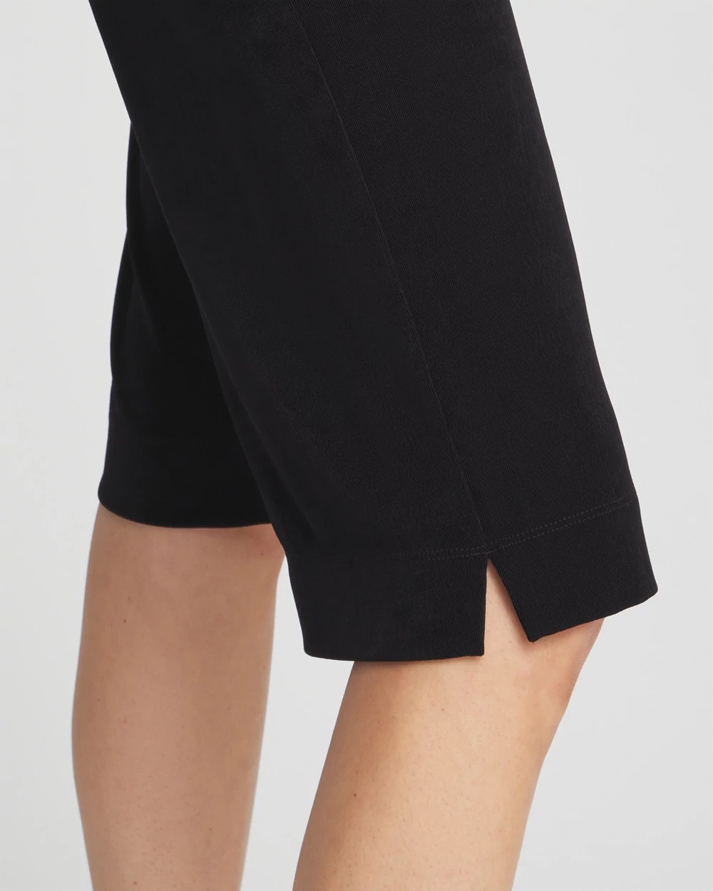 Chico's Women | Travelers™ No Tummy Shorts TRAVELERS BLACK