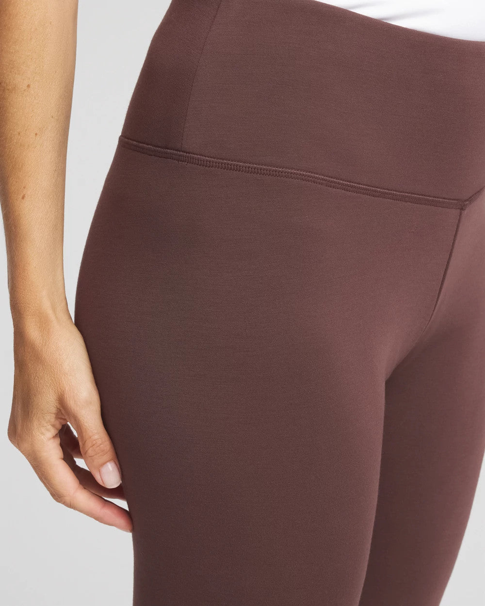 Chico's Women | Zenergy® Soft Ankle Leggings ESPRESSO