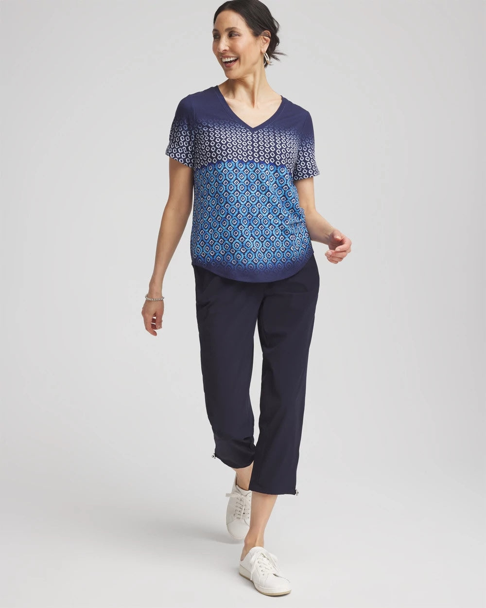 Chico's Women | Zenergy® Graphic Ombre V-Neck Tee