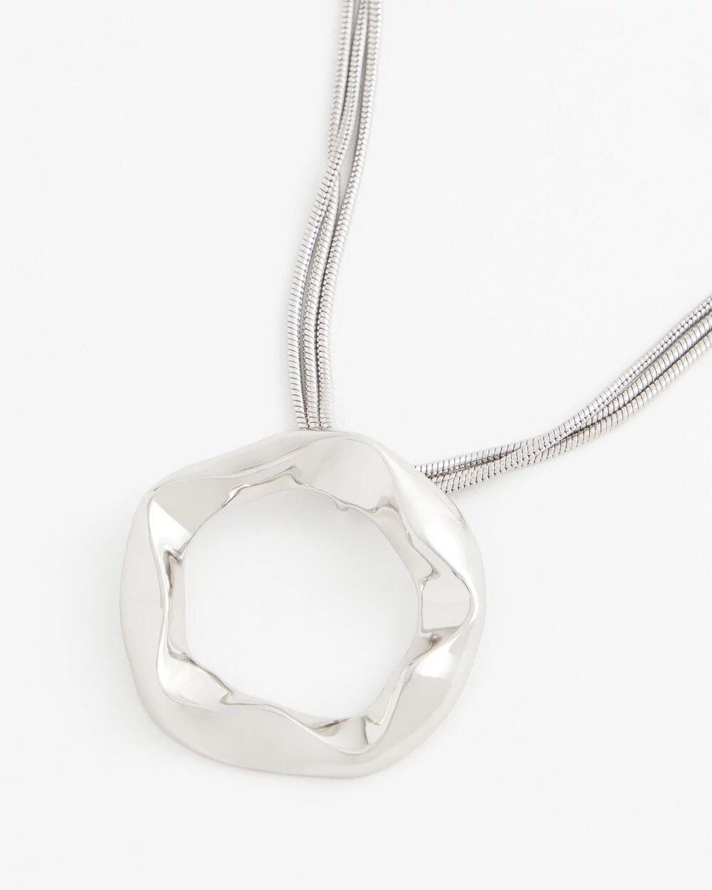 Chico's Women | Short Circle Pendant Necklace SILVER