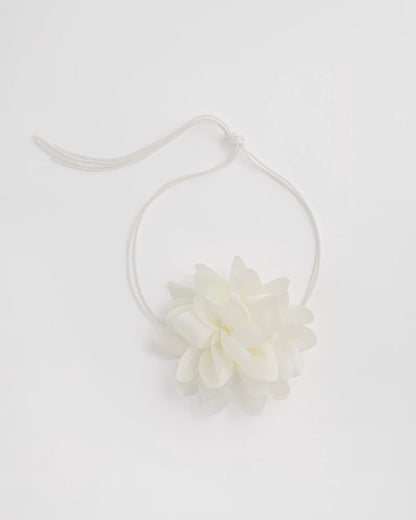 Chico's Women | White Flower Tie Choker Necklace WHITE