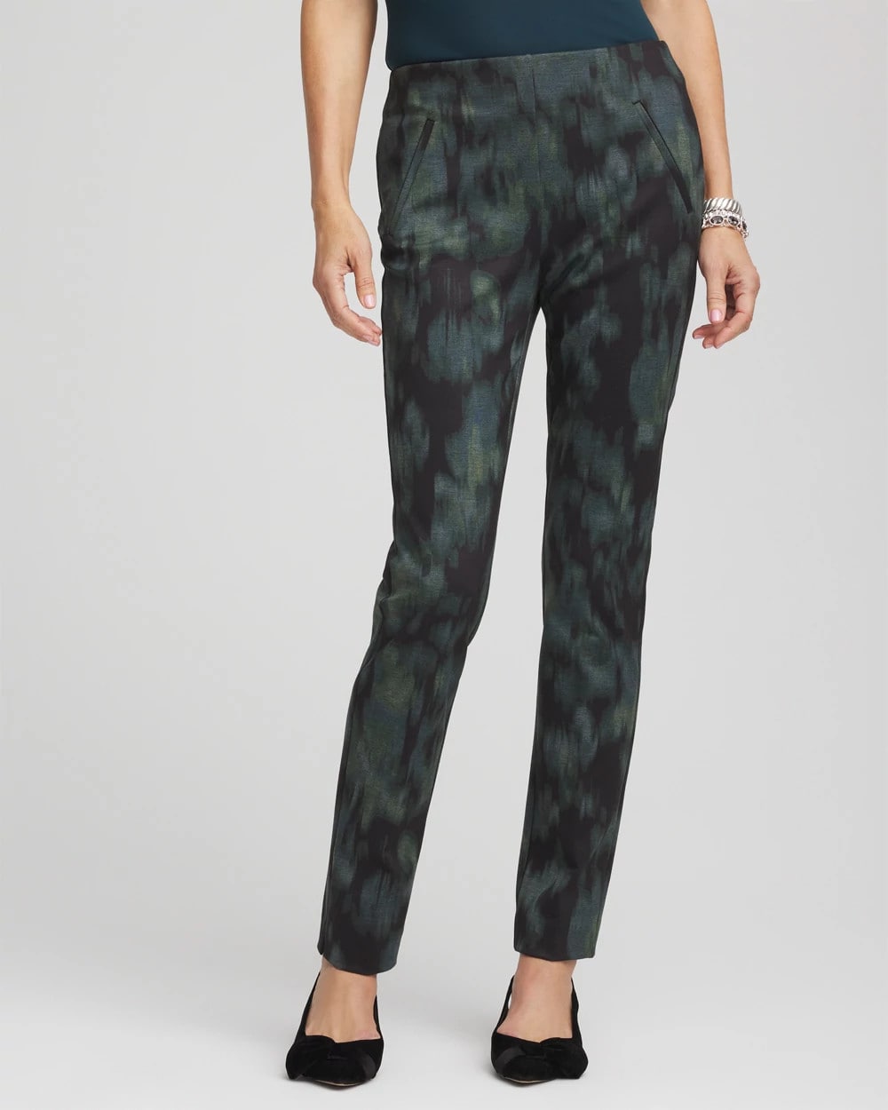 Chico's Women | Brinkly Blur Juliet Slim Ankle Pants BLACK
