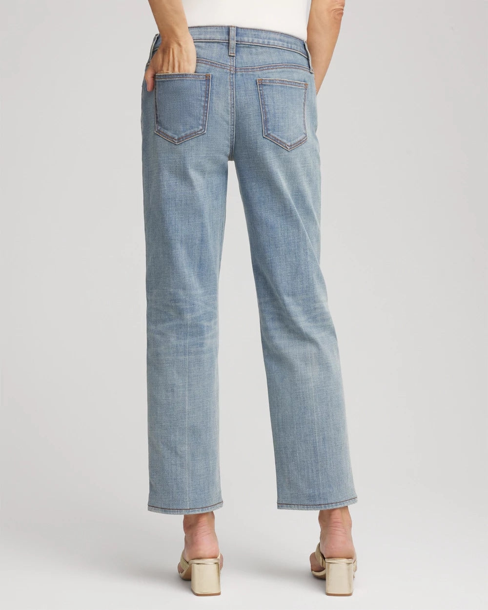 Chico's Women | Girlfriend Straight Ankle Jeans AZZURRO INDIGO