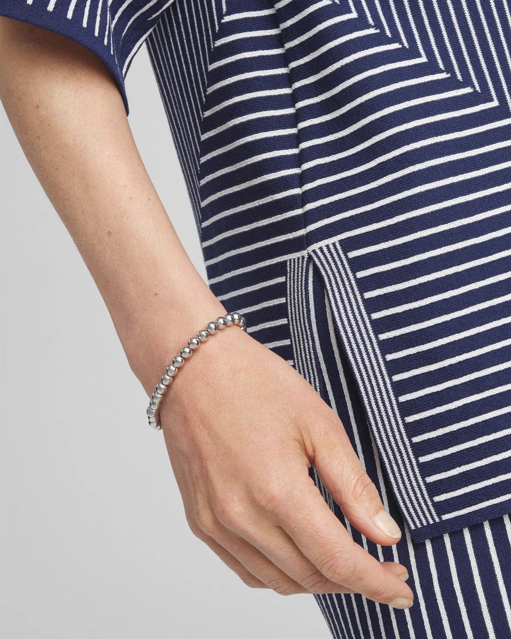 Chico's Women | Small Beaded Silver Tone Stretch Bracelet SILVER