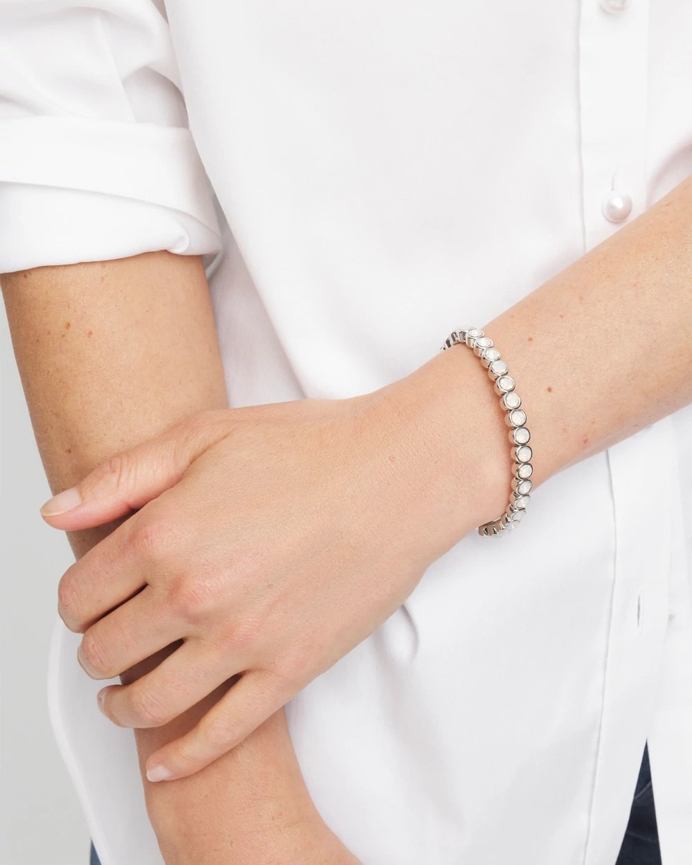 Chico's Women | Shiny Round Stretch Bracelet IRIDESCENCE
