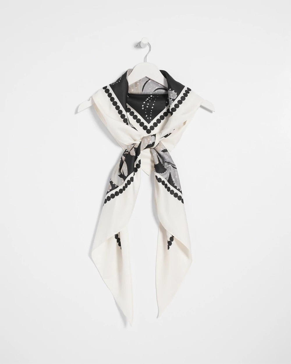 Chico's Women | Printed Triangle Neckerchief Scarf BLACK