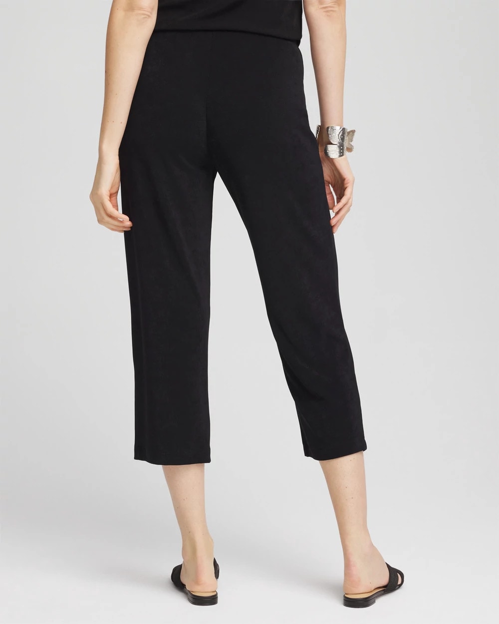 Chico's Women | Travelers™ No Tummy Cropped Pants TRAVELERS BLACK