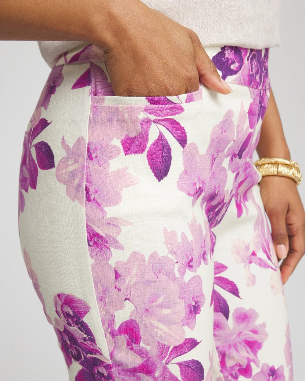 Chico's Women | Brigitte™ Floral Pull-On Slim Cropped Pants PLUM SHADE