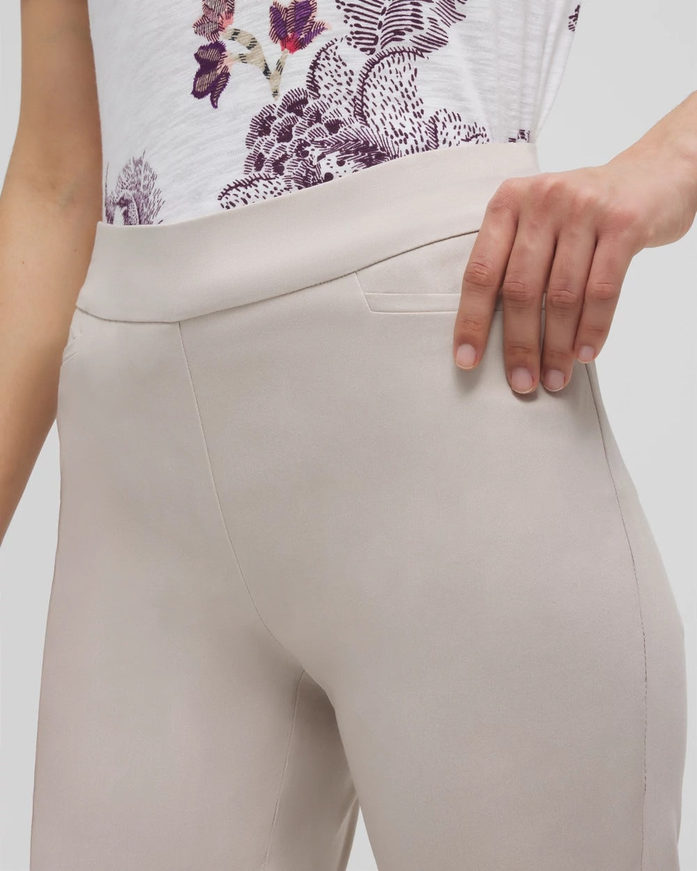 Chico's Women | Brigitte™ Pull-On Slim Cropped Pants SMOKEY TAUPE