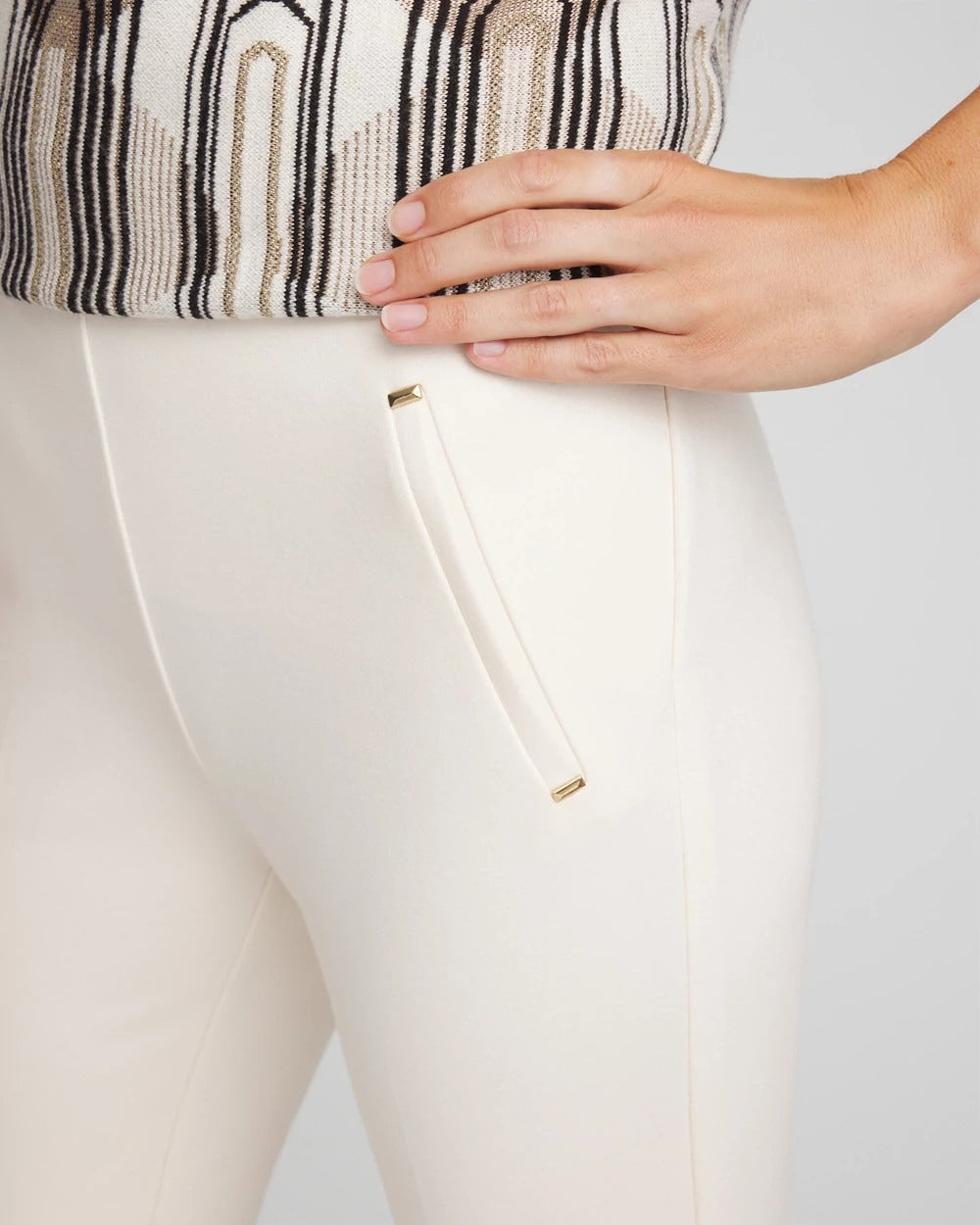 Chico's Women | Juliet Slim Trim Detail Pants ENGLISH CREAM
