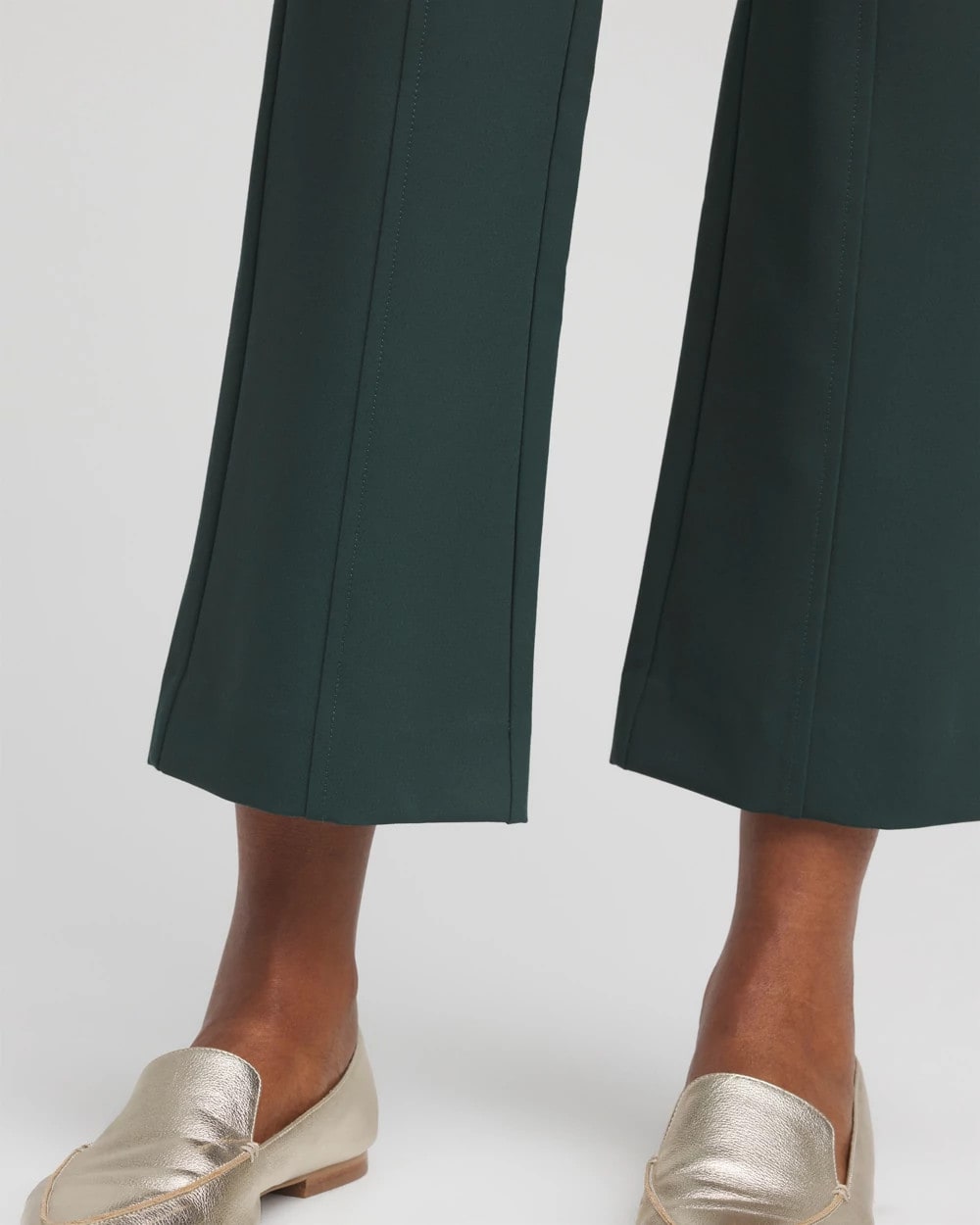 Chico's Women | Lightweight Juliet Flared Ankle Pants DARKEST SPRUCE