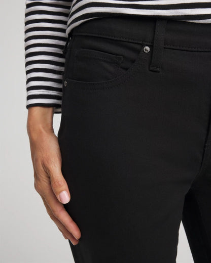 Chico's Women | Cropped Girlfriend Kick-Flare Jeans BLACK