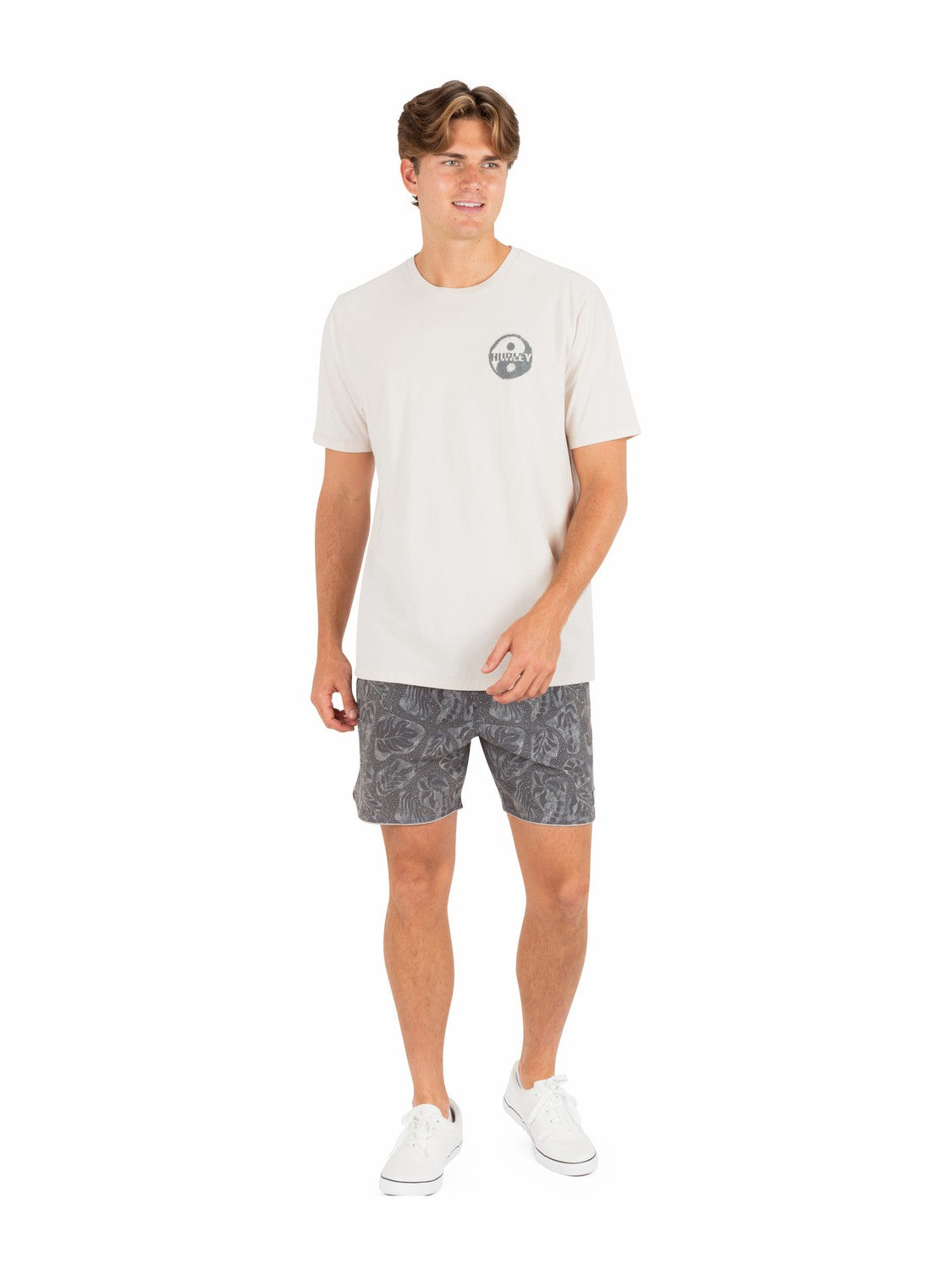 Phantom Naturals Scallop Volley 17"