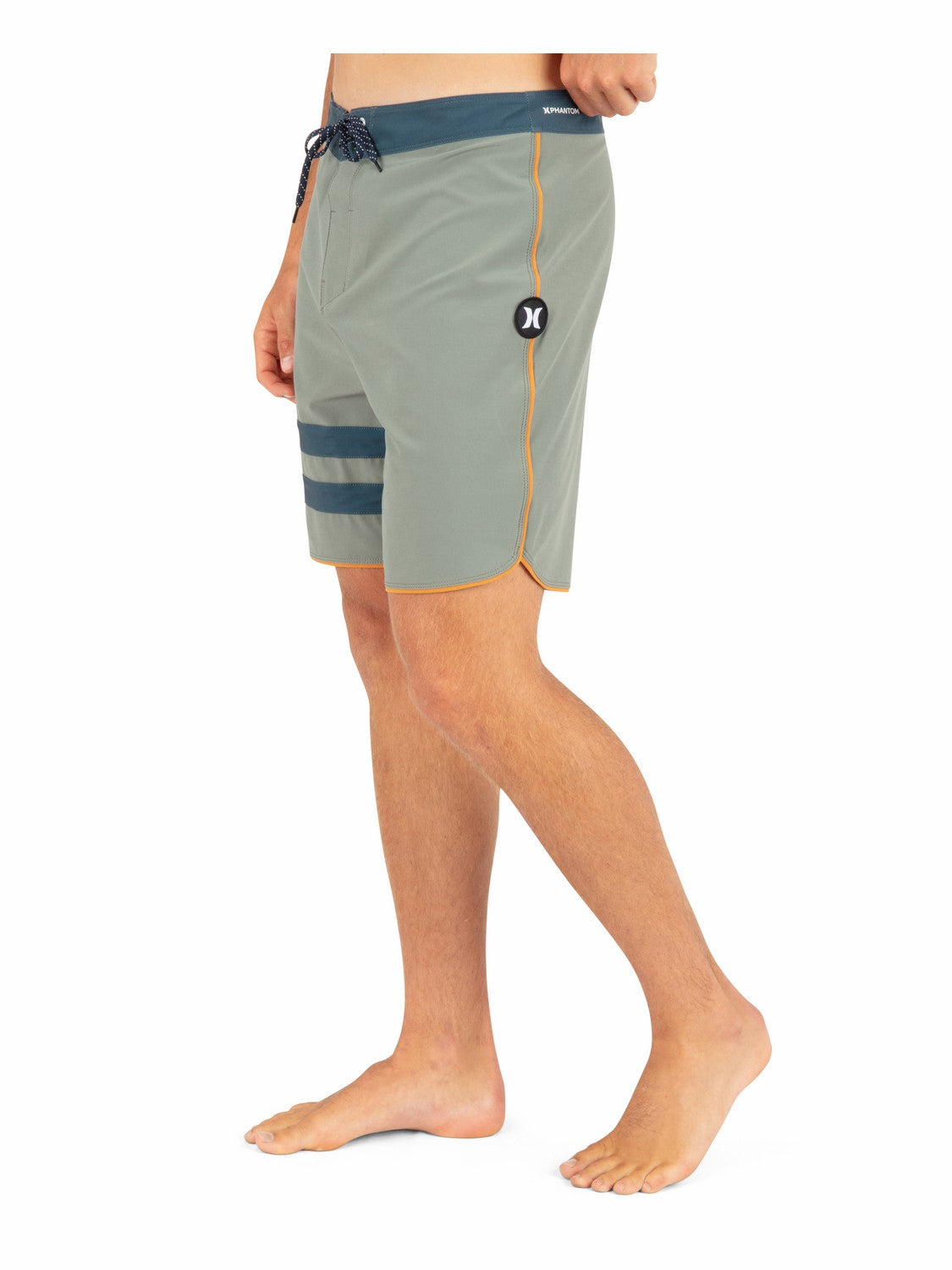Phantom Eco Block Party Solid 18"